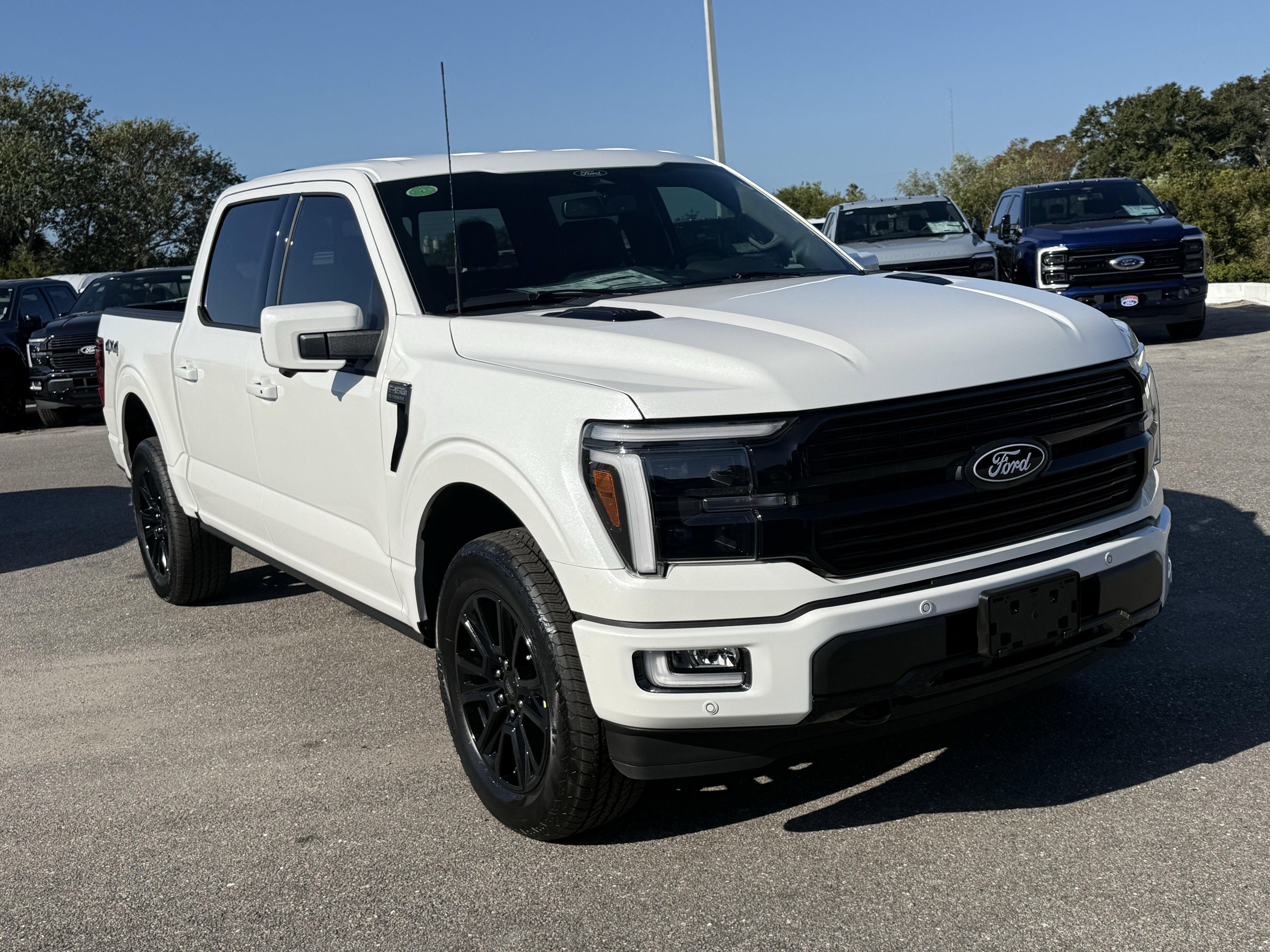 2025 Ford F-150 Platinum