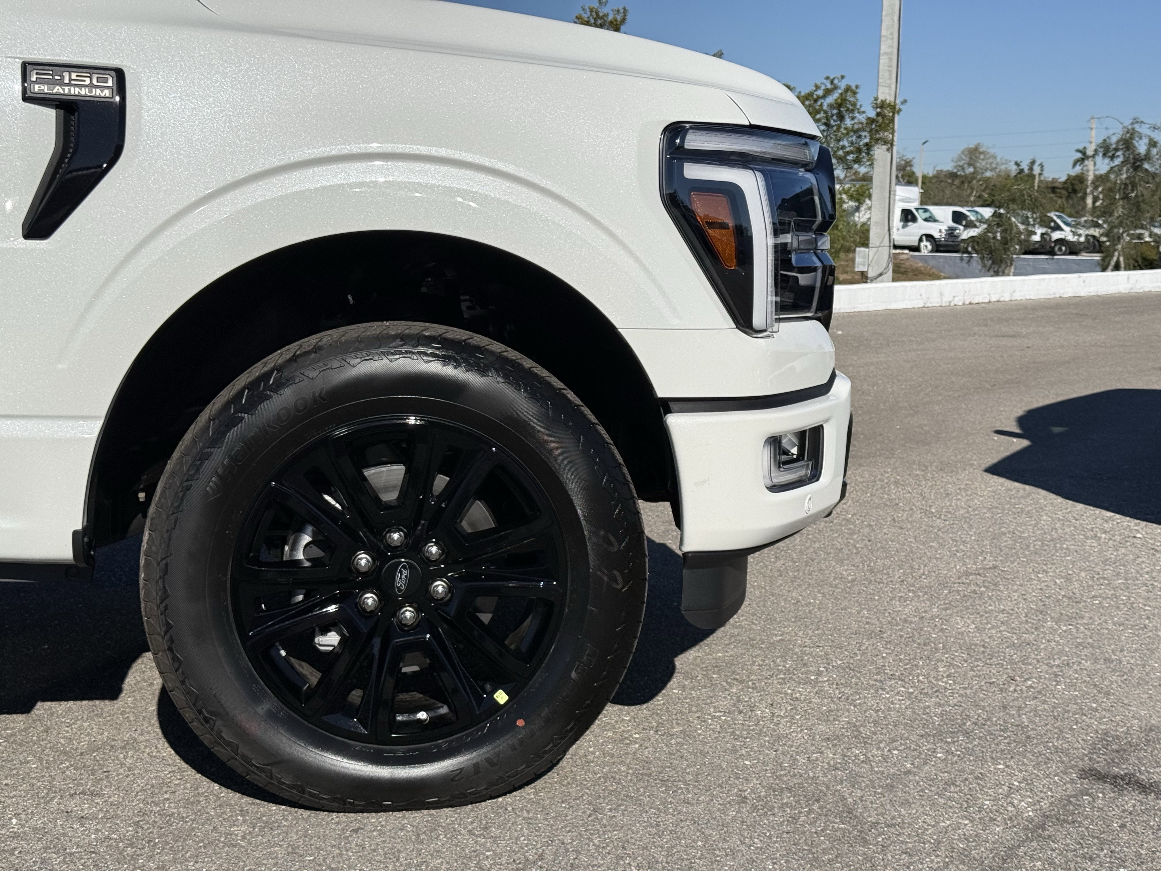 2025 Ford F-150 Platinum