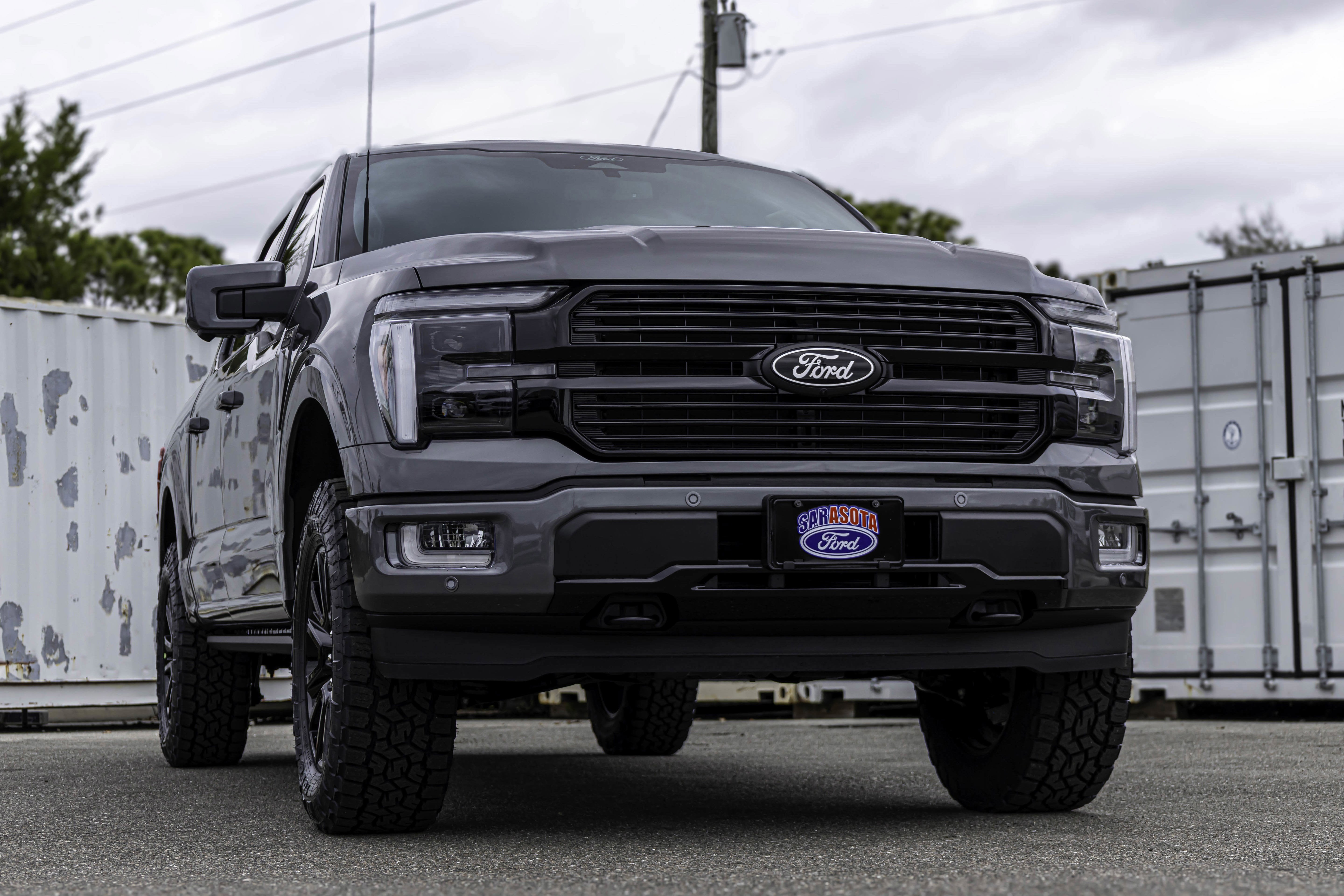 2025 Ford F-150 Platinum