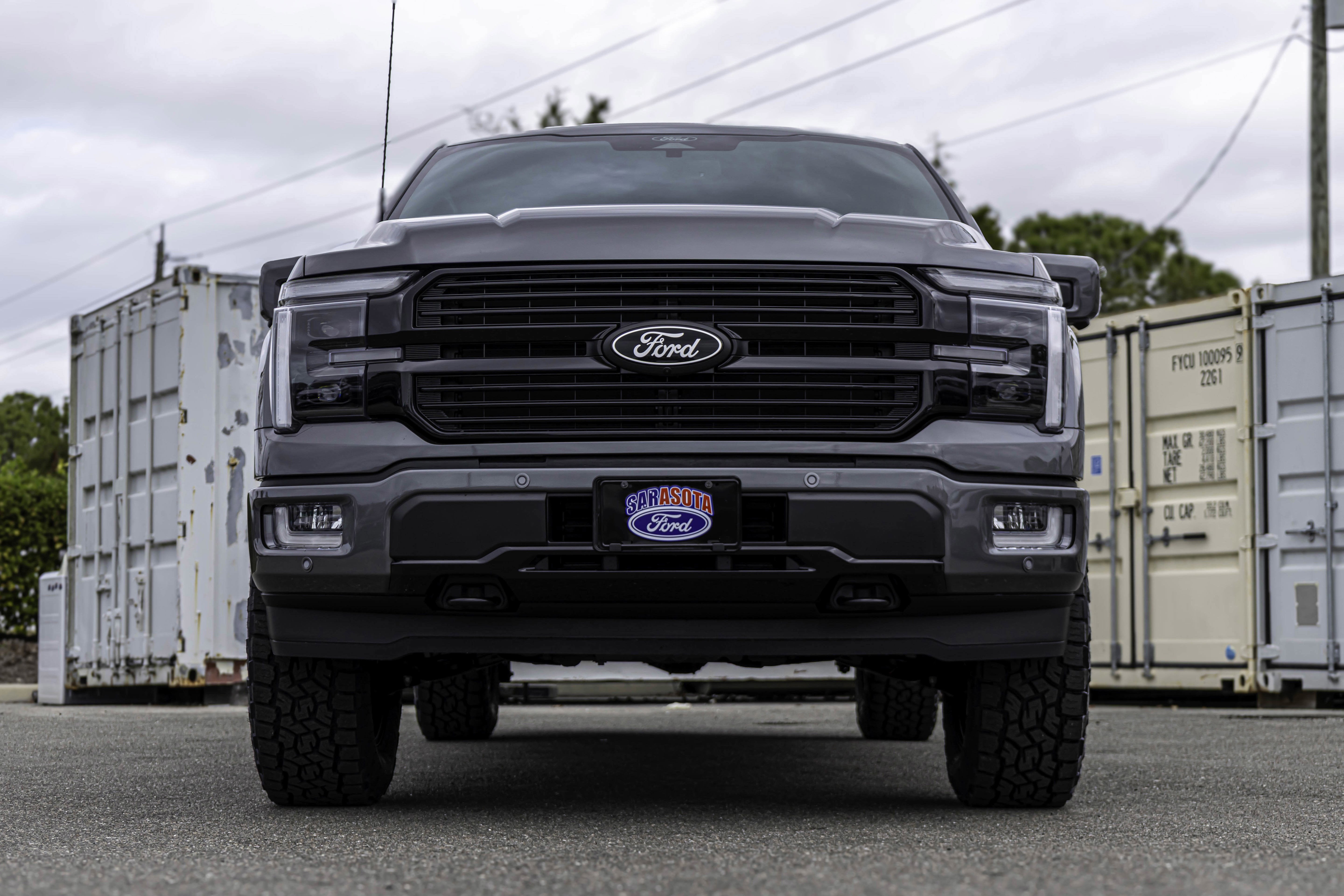 2025 Ford F-150 Platinum