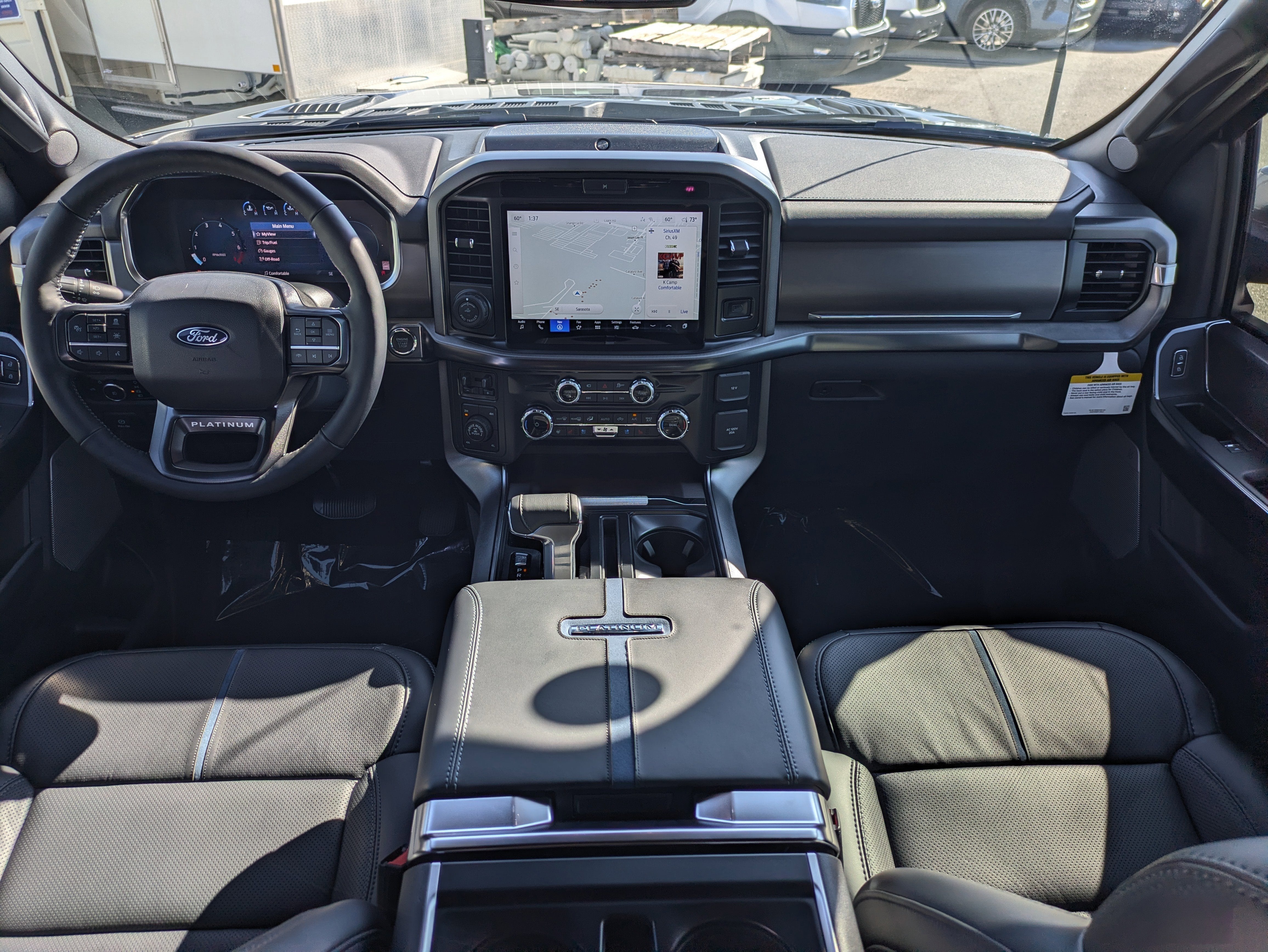 2025 Ford F-150 Platinum