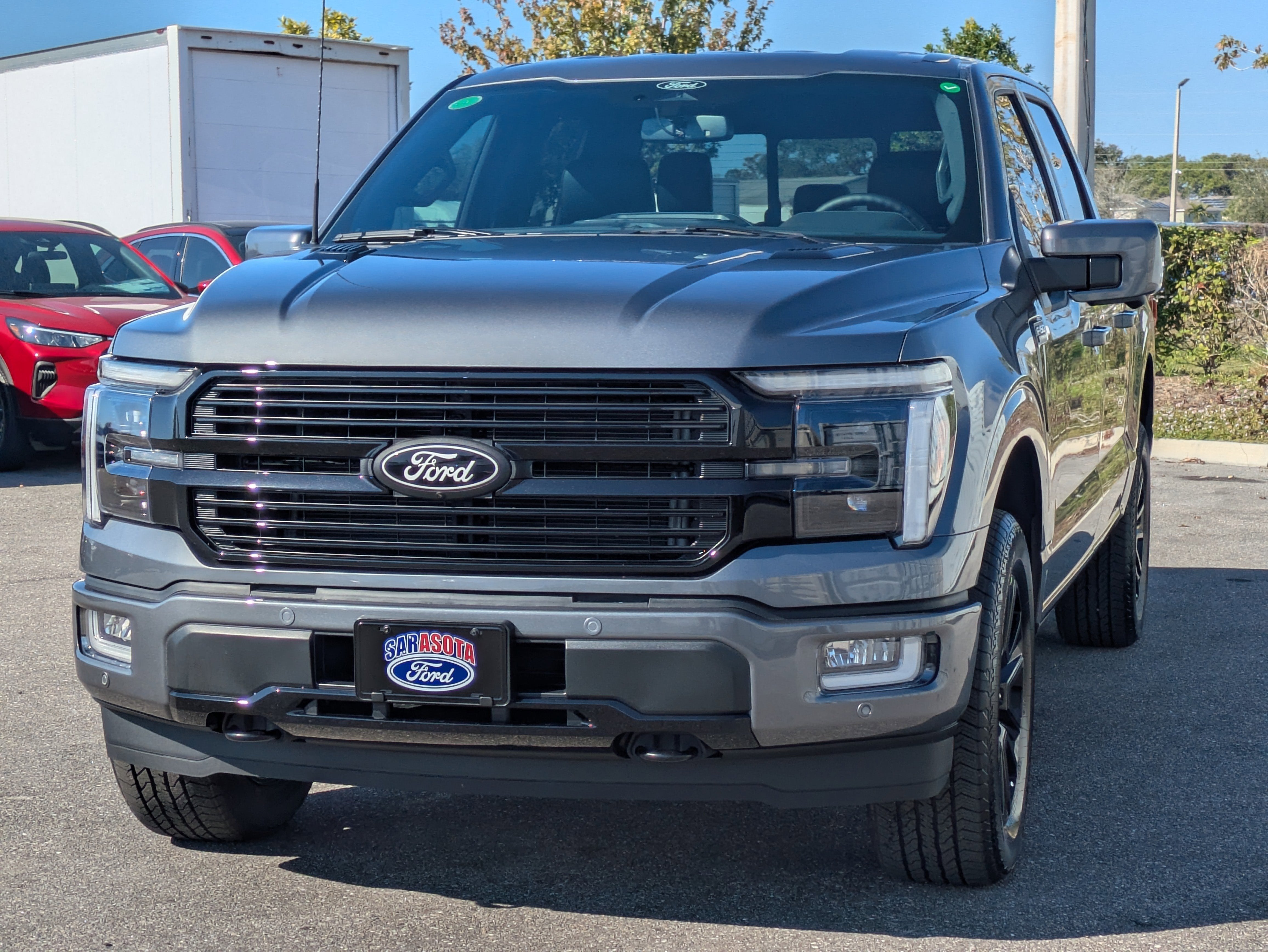 2025 Ford F-150 Platinum