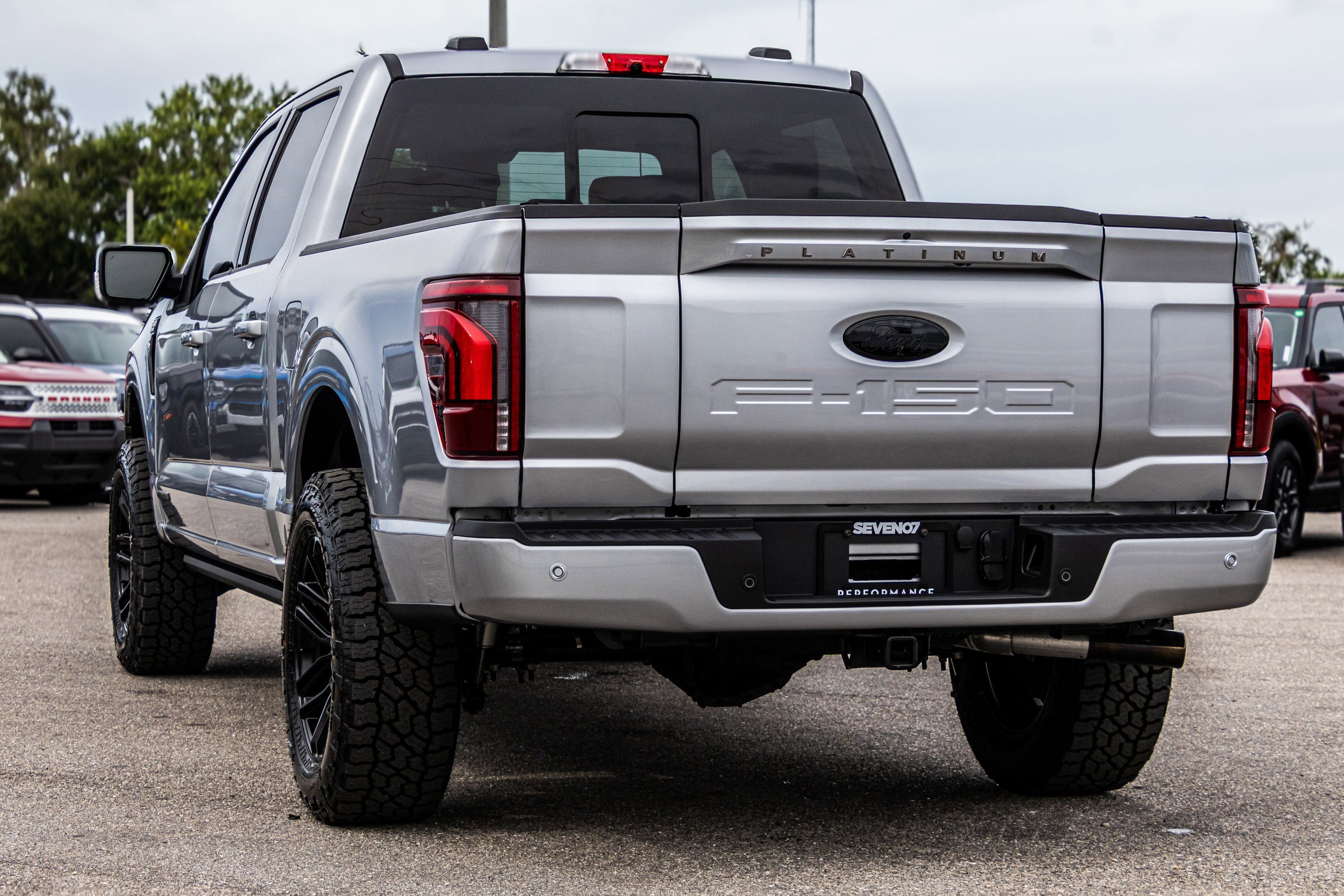 2025 Ford F-150 Platinum