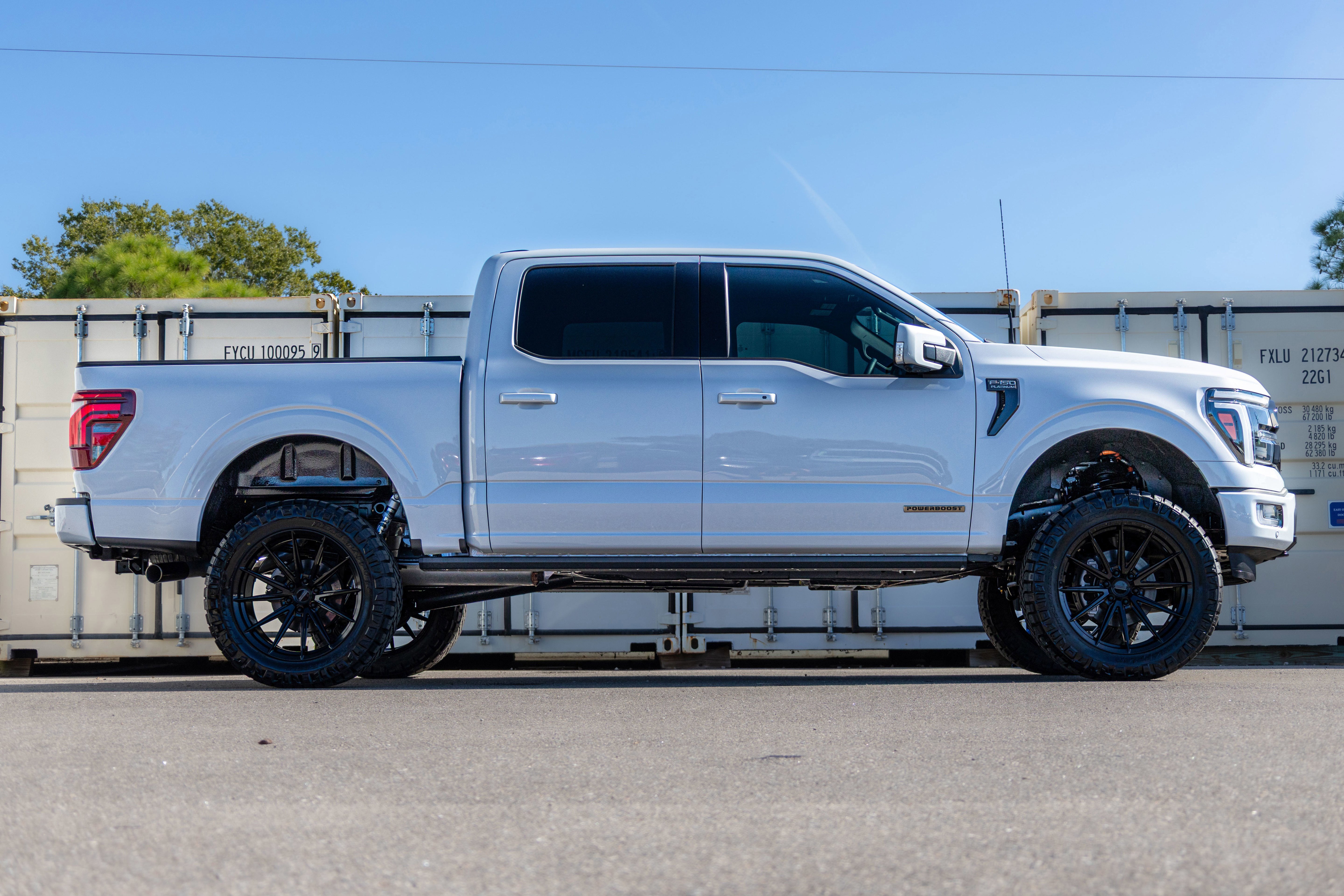 2025 Ford F-150 Platinum
