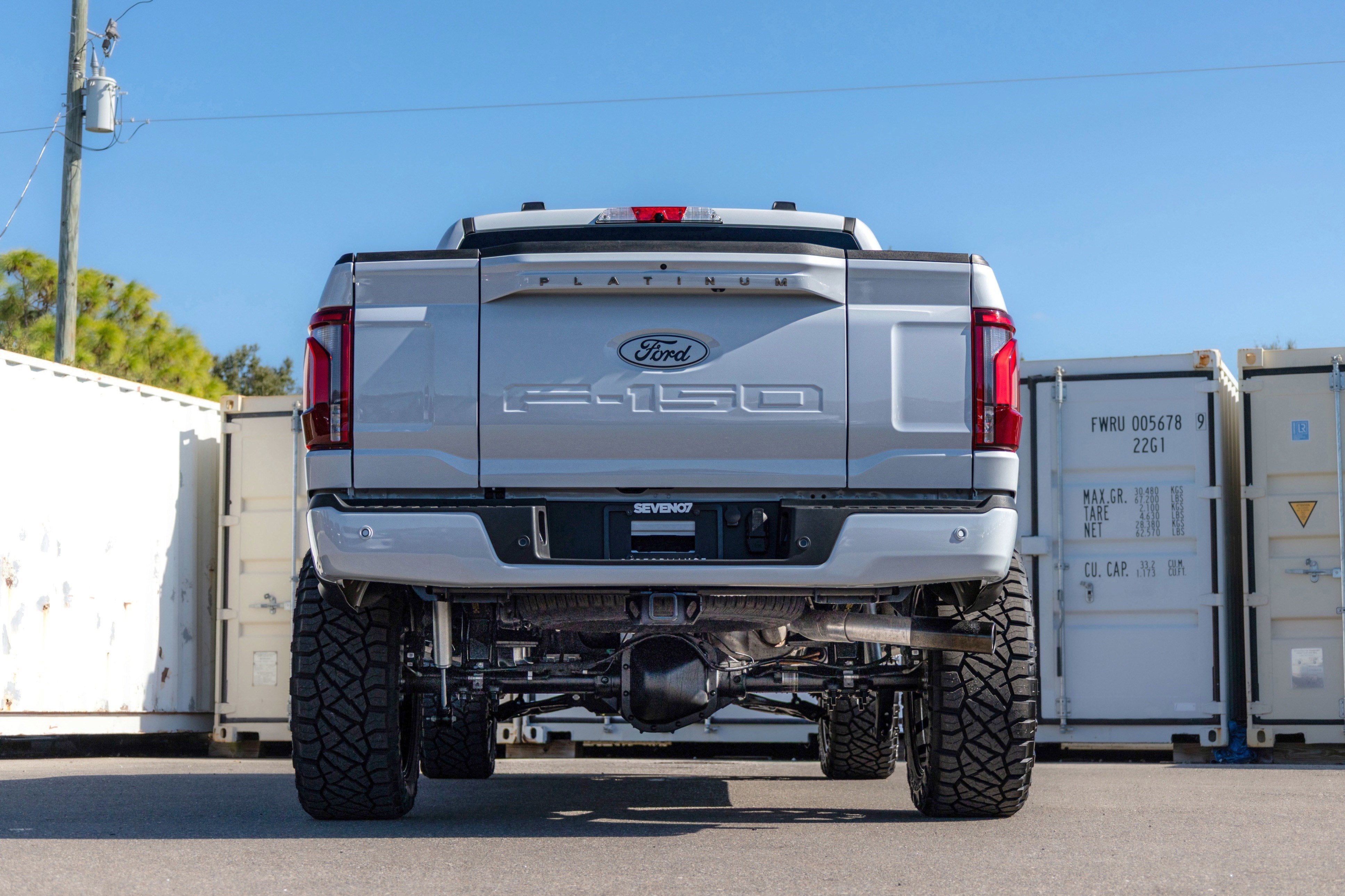 2025 Ford F-150 Platinum