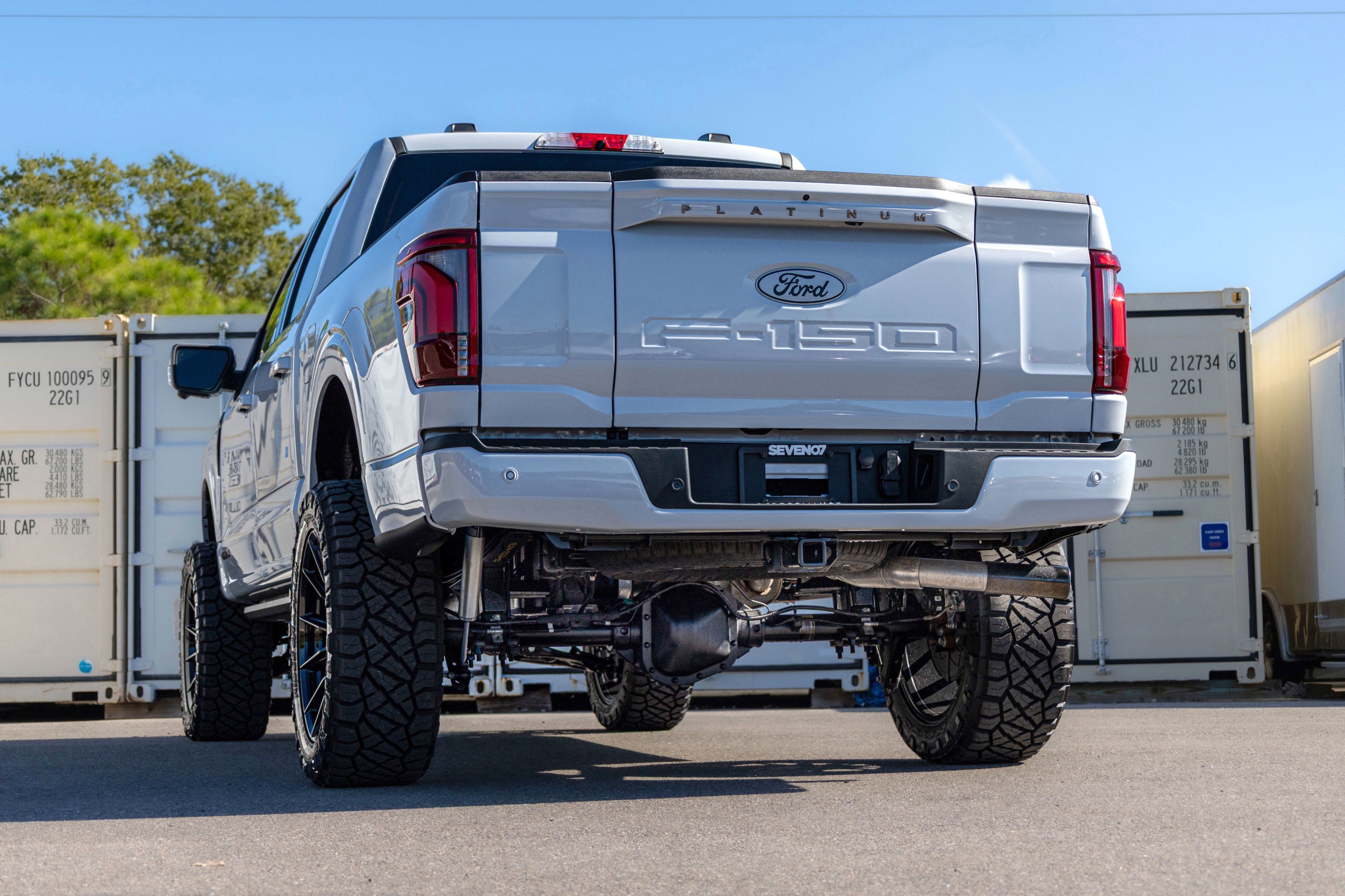 2025 Ford F-150 Platinum