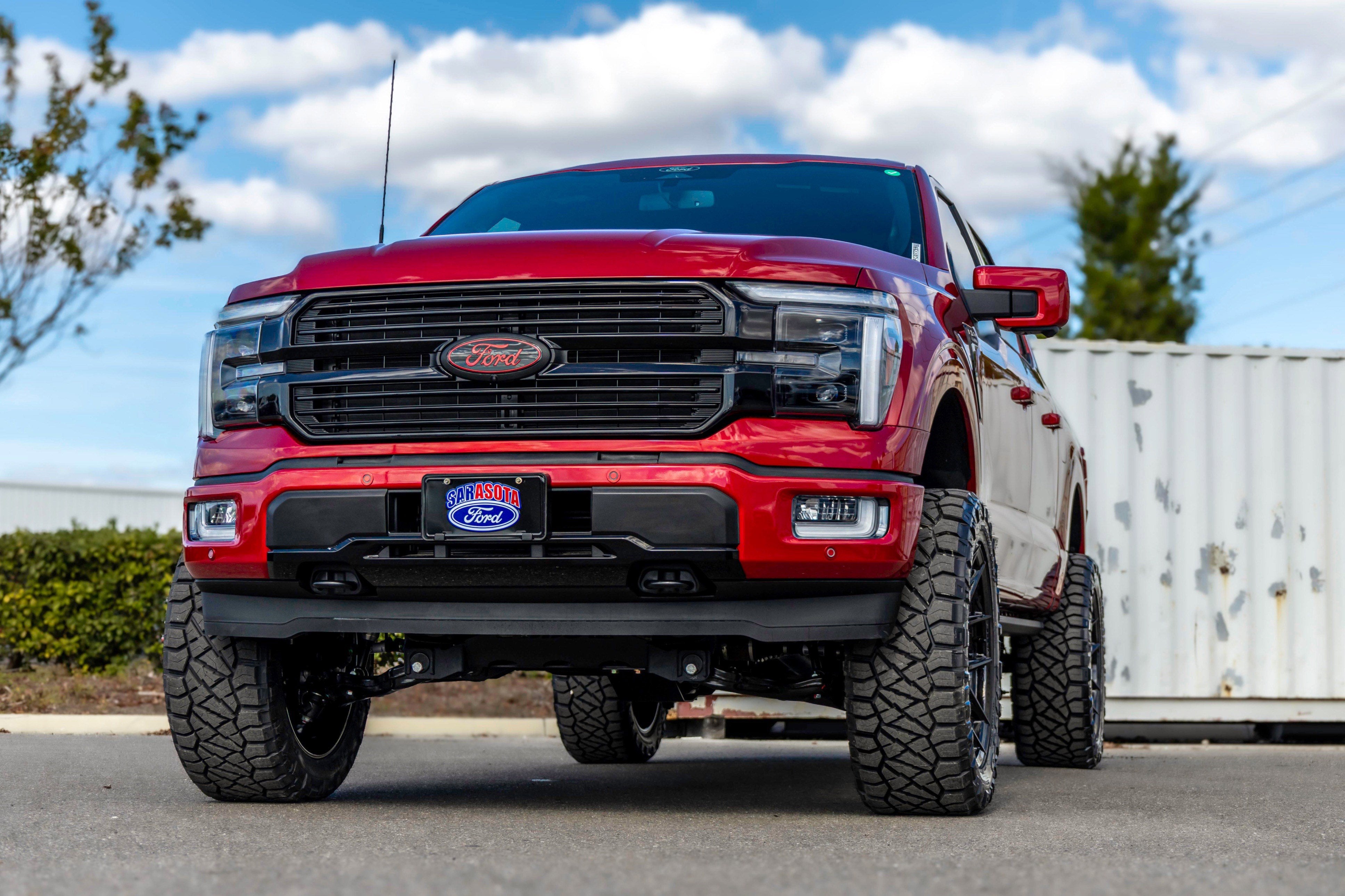 2025 Ford F-150 Platinum