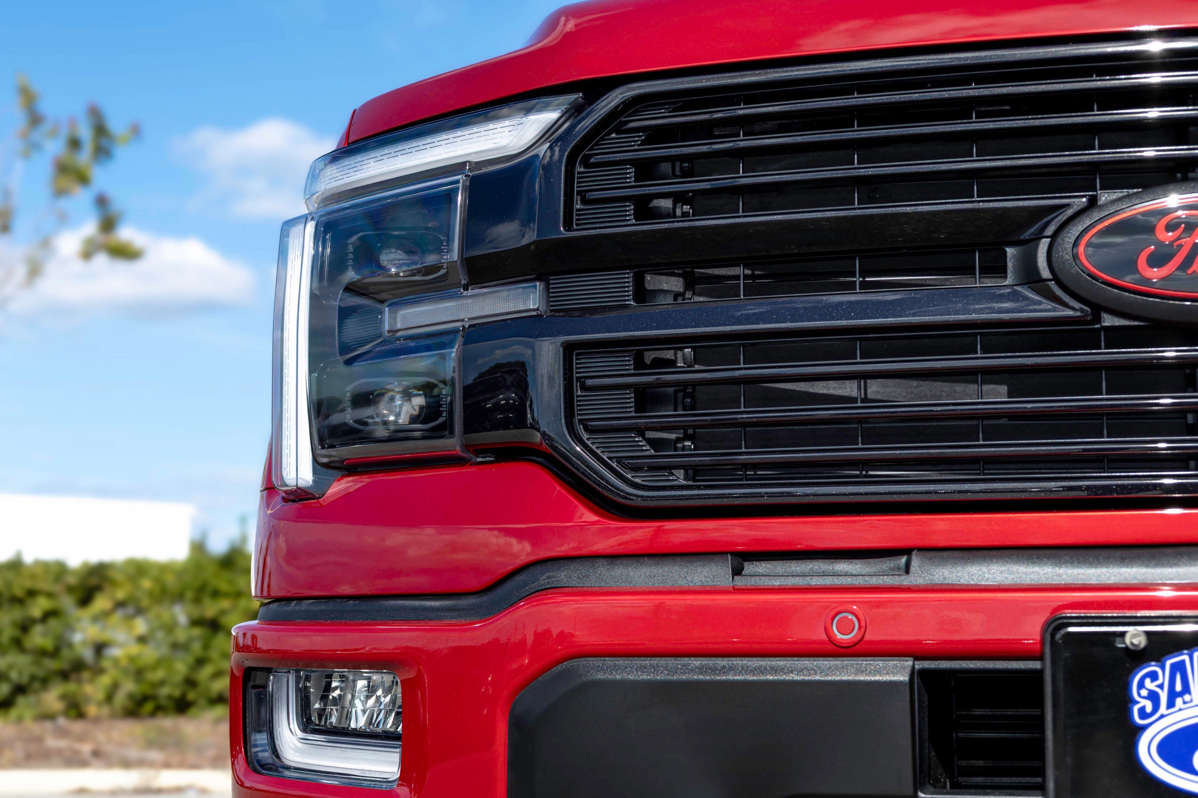 2025 Ford F-150 Platinum