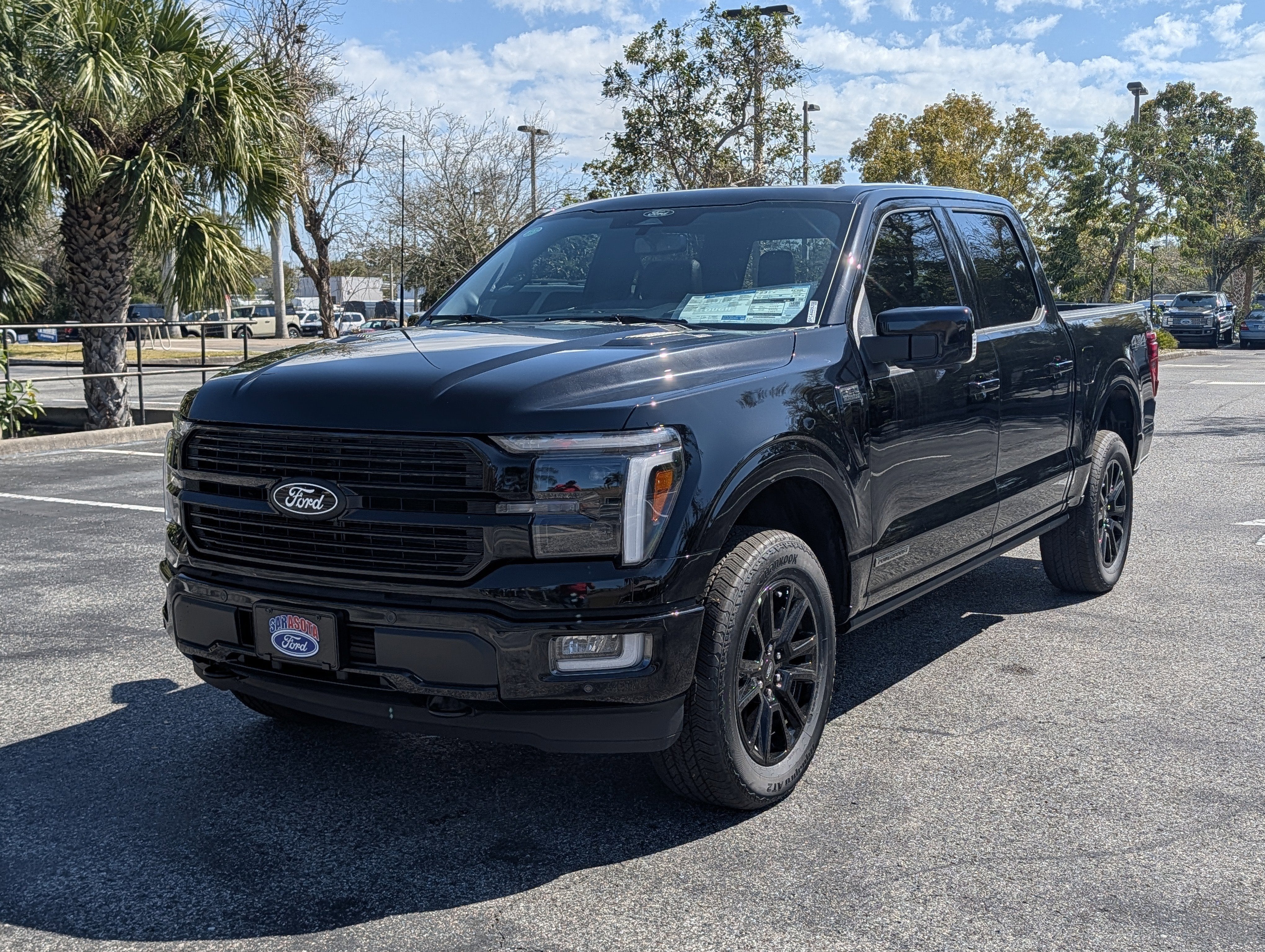 2025 Ford F-150 Platinum