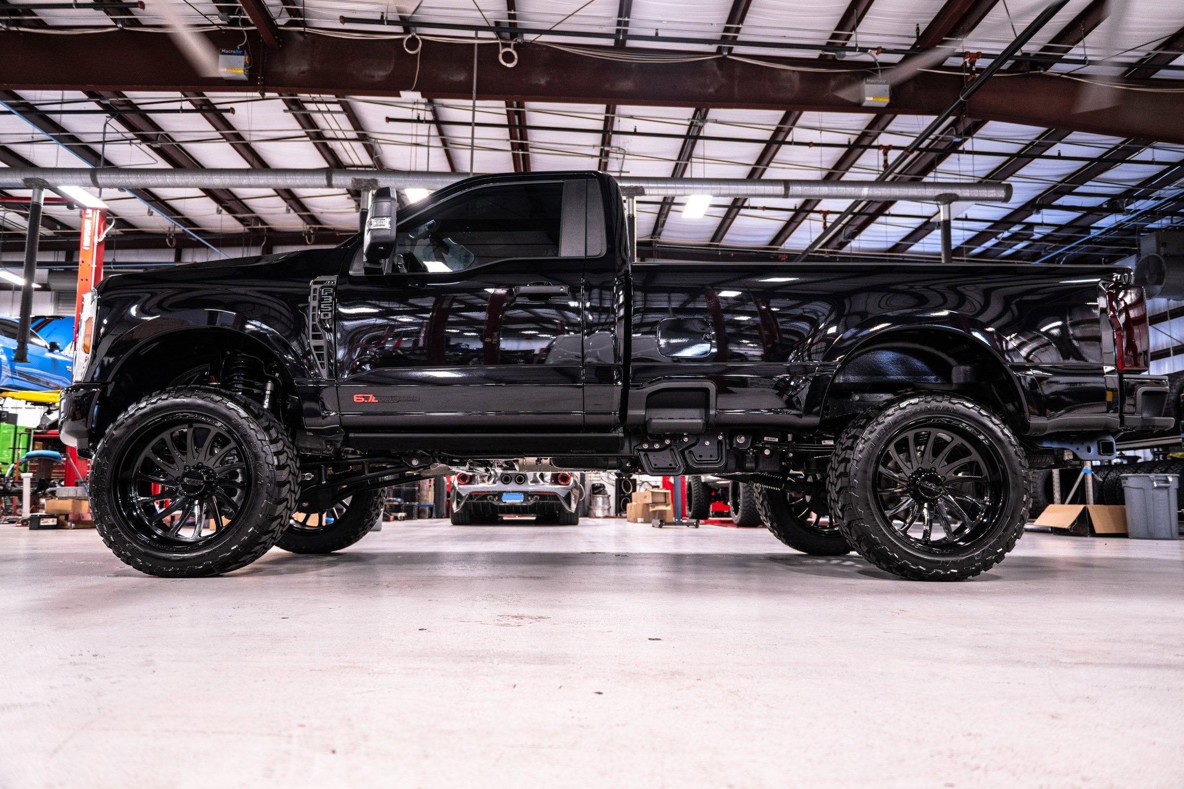 2025 Ford F-350SD XLT