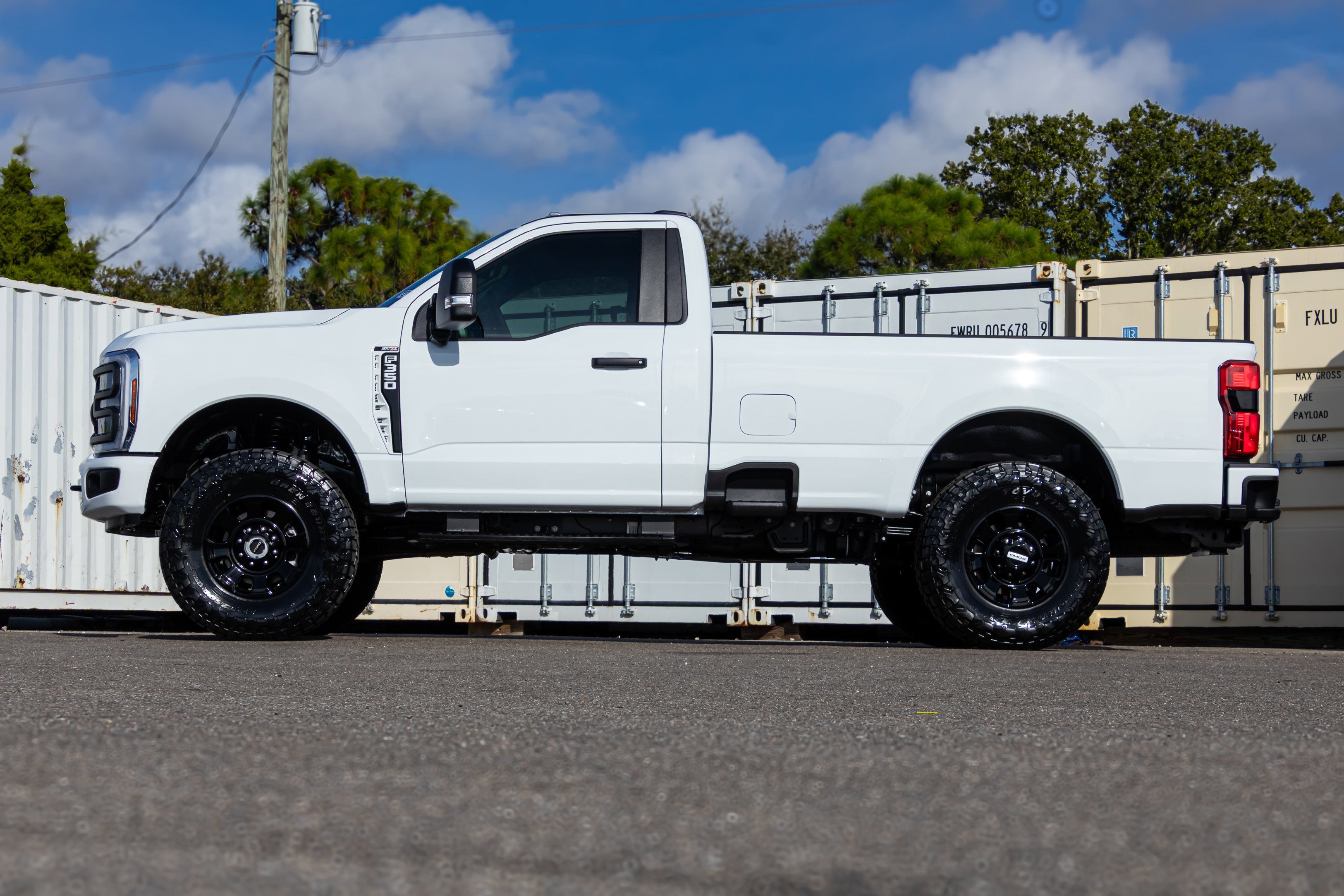 2025 Ford F-350SD XL