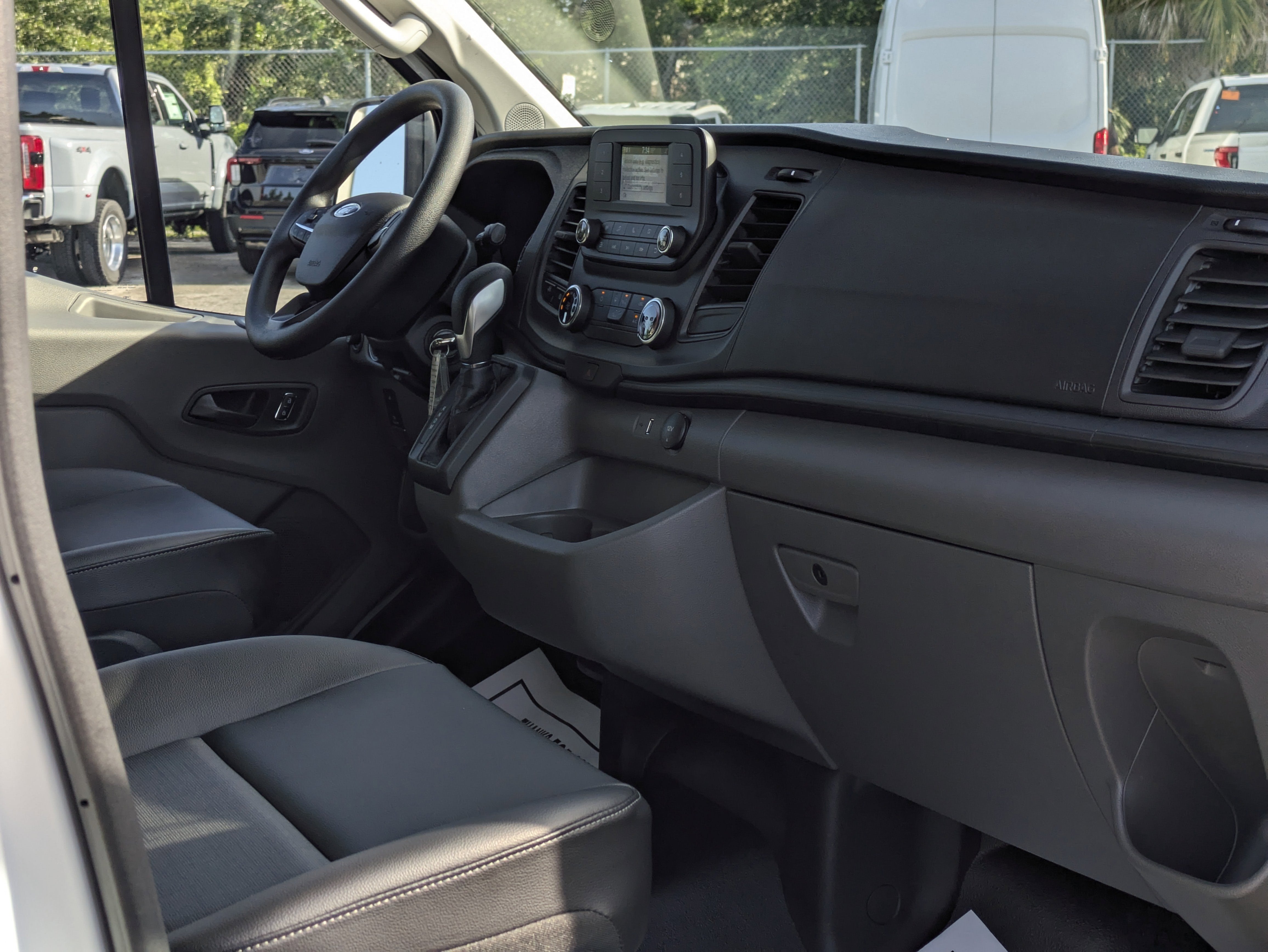 2025 Ford Transit Cargo Van Base