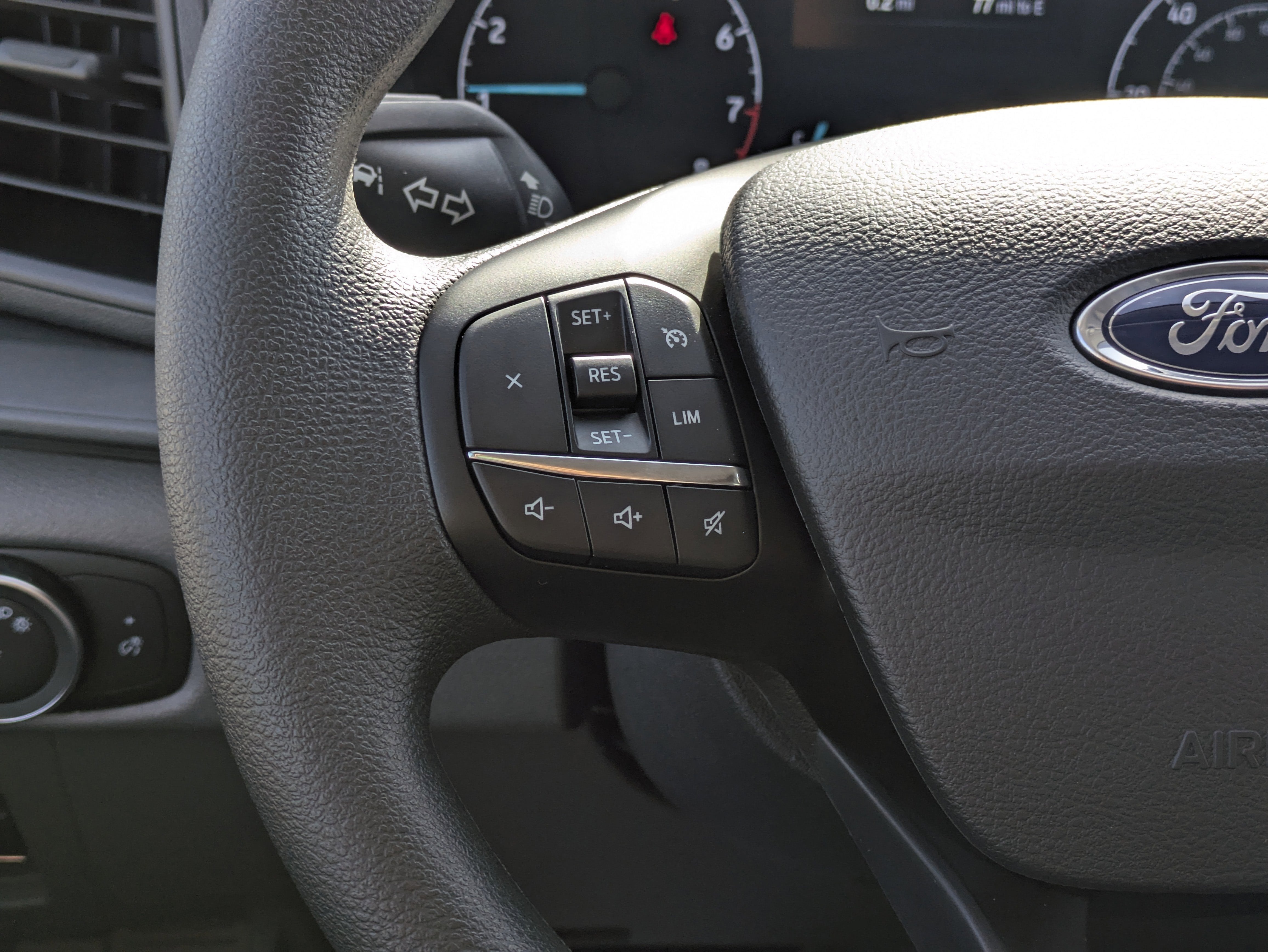 2025 Ford Transit Cargo Van Base