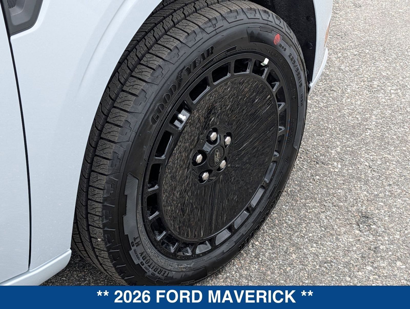 2026 Ford Maverick Lobo Standard