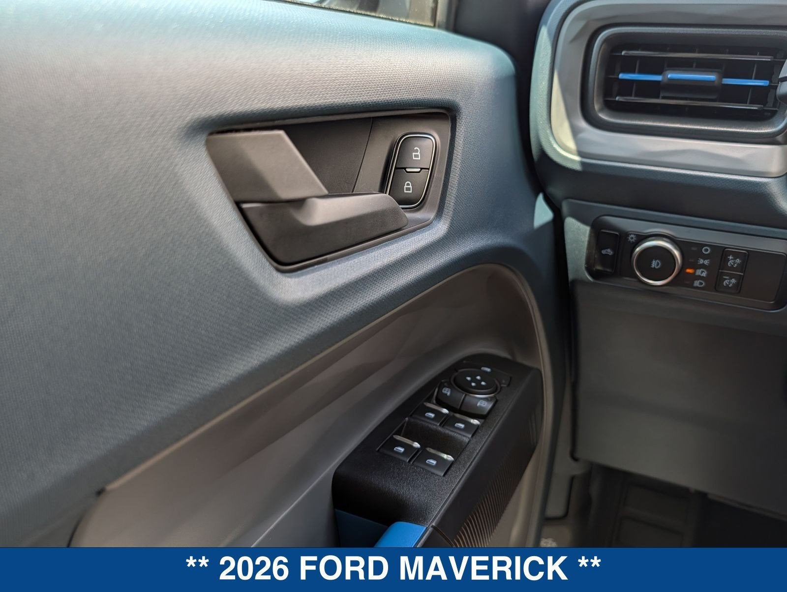 2026 Ford Maverick Lobo Standard