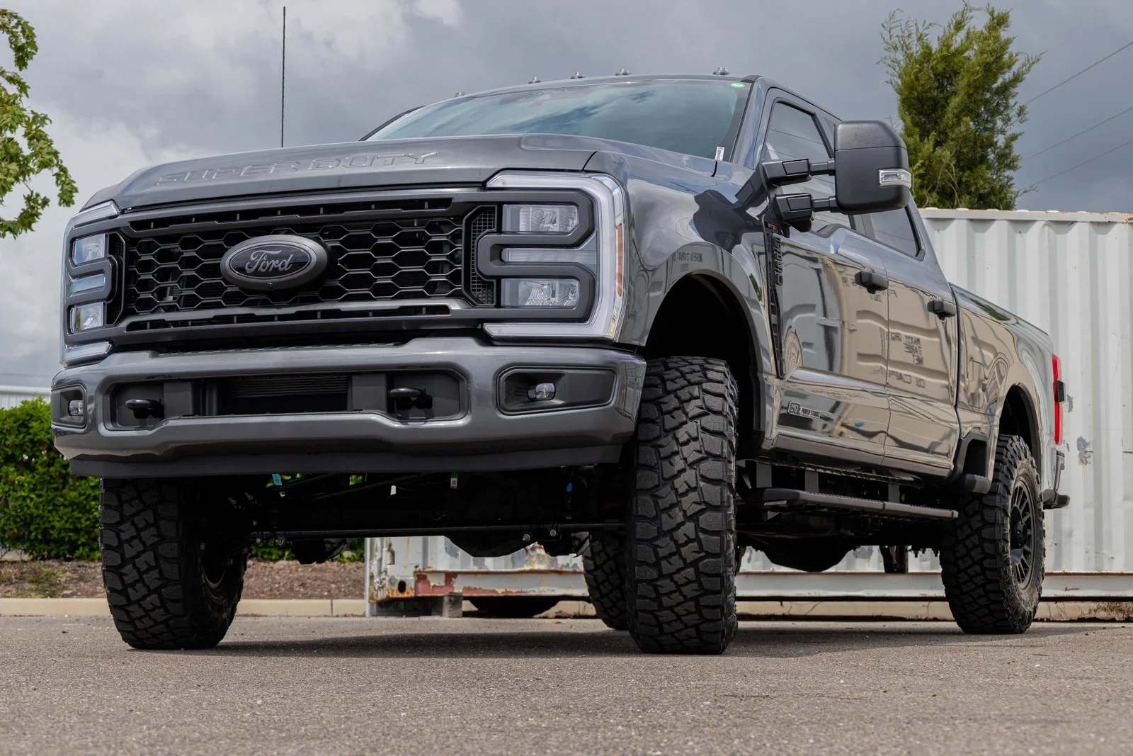 Ford F-250 Super Duty Tremor off-road package