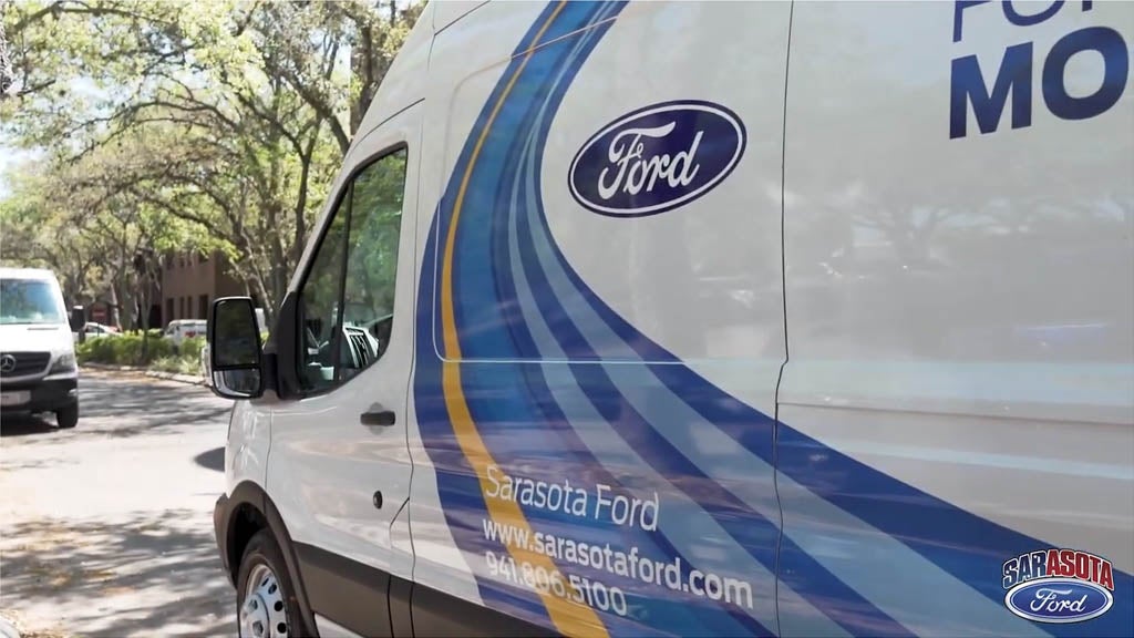 Call (888) 349-4989 for Ford Service