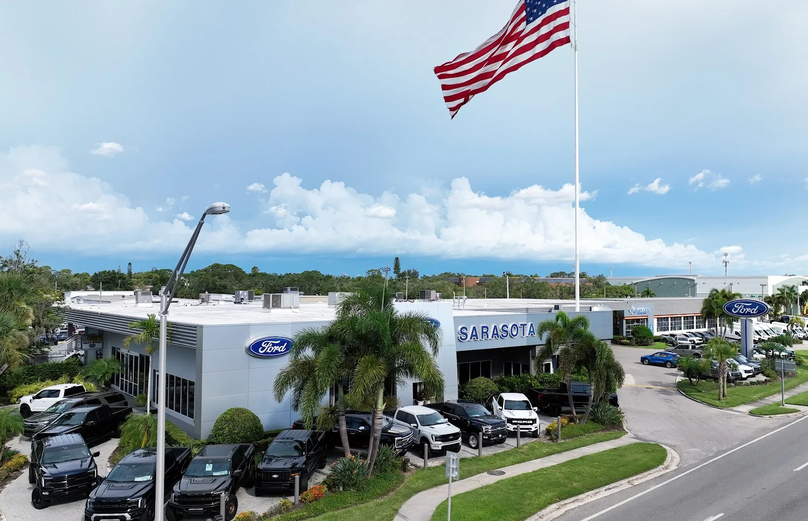 Still image of the Sarasota Ford dealership